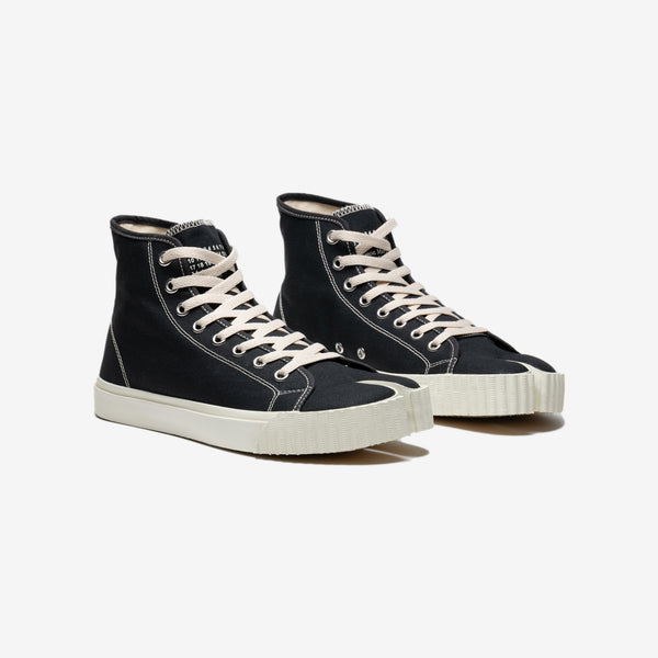 Maison Margiela Black Tabi High Sneakers for Men