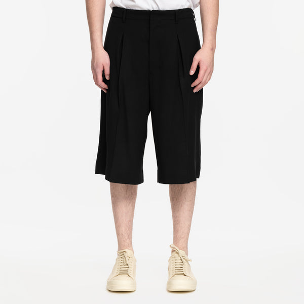 AMI Paris for Men Long Bermuda Shorts in Black